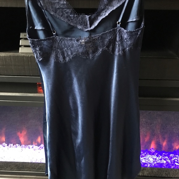 Victoria Secret Sleep gown - Picture 4 of 8